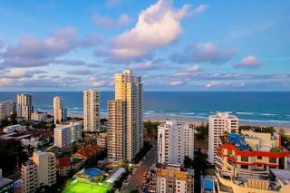 24th floor Luxury, The Wave Broadbeach - Gold Coast - 3
