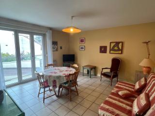 Charmant T2 au Centre d'Aix-les-Bains, Calme, Sud, Parking Privé, Proche Thermes et Commerces - FR-1-555-94 - Aix-les-Bains - 0