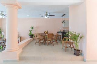 Villa Ixchel - right on the beach! - 1