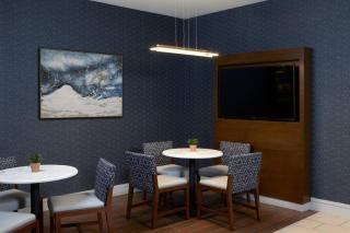 Courtyard by Marriott Los Angeles LAX / Century Boulevard - 2