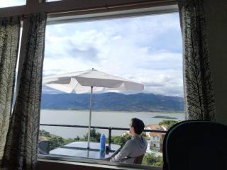 Cabaña vista al lago Tominė y Naturaleza Guatavita - Guatavita - 8