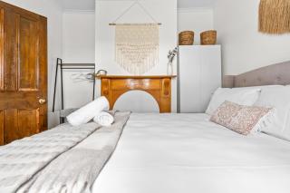 Tranquil Launceston Getaway - You'll fall in love! - 4