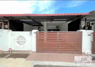 Melaka {Terraced House} / 8Pax/ WIFI/City - Malacca - 8