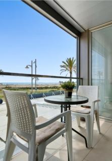 1ª LÍNEA DE PLAYA. Apartamento: LA CALMA - Comarruga - 6