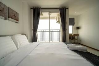 Comfy & simple studio in central Jakarta, SCBD - 7