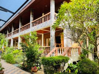 Family House Resort, Haad Rin - 1