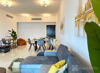 Luxury Stop w/ BoHo Design & Sea View in Marina - Dubai - 2