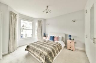Spacious family home with garden - Londra - 1