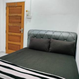 KUALA TERENGGANU GUESTHOUSE-FREE WIFI-NEAR NASI DAGANG ATAS ToL-UNIT A-1 BILIK AIRCOND 2 BILIK KIPAS - 4