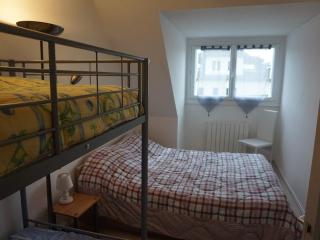 Duplex cosy avec accès direct plage, balcon, TV et parking à 100 m de la mer - FR-1-465-11 - Merville-Franceville-Plage - 8
