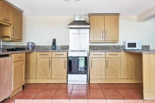 The Barn (Chilsworthy), 6 Sleeper House, 19 Min Drive into Bude, Cornwall - 9