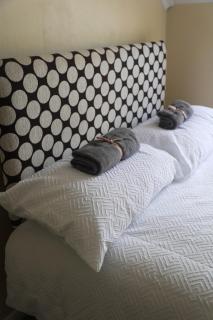 Luxe Cosy&Spacious 2 Bed House - Super Fast Wi-Fi & Private Parking Near GLO Airport & Cheltenham Racecourse - 7