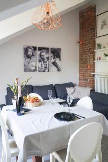 cozy apartment with Mole & hill view - 0