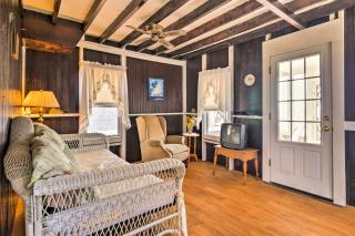 Beachfront Connecticut Retreat with Views! - Milford - 7