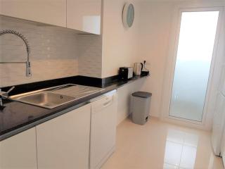 Stunning 2 bed apartment on the front sea line at Sea Senses - 3