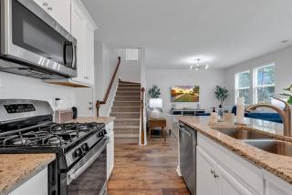 Fall 4BR Getaway: Premier Golf, Shopping, Beach! - Myrtle Beach - 1