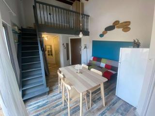 Studio Cabine Mezzanine Rénové pour 4 Pers. avec Terrasse et Parking Privé - Animaux Admis - FR-1-326-553 - Le Castellas - 0