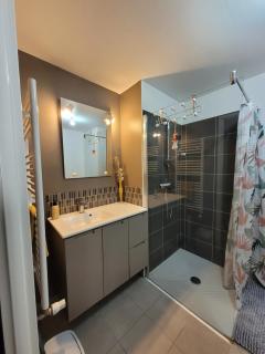 Agréable Appartement avec Balcon - Chartres - 3