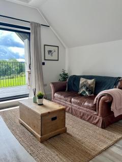 The Loft Studio apartment - above detached new build garage - Llanymynech - 5