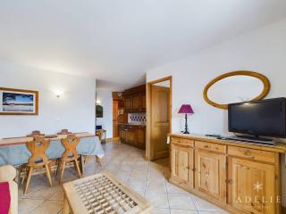 Charmant appartement 3* de 2 chambres avec balcon en plein centre, proche pistes et commerces - FR-1-398-499 - 0