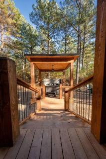 The Blaylock Cabin, 2 King, Hot Tub, Pet Friendly! - 3