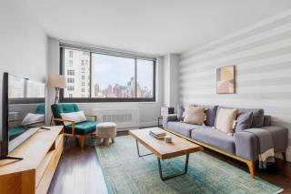 UES 1BR w Doorman Gym Roof deck NYC-37 - New York - 9