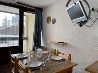 Studio Montgenèvre, 4 pers, RDC avec parking et balcon exposé ouest - FR-1-330D-45 - Montgenèvre - 9