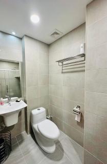 Crystal Loft Apartment Block A 512 - 7