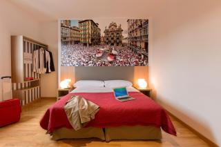 IRAIPE Pamplona Hostal Auto Check-in - Pamplona - 1