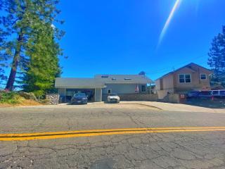 Beautiful Lakefront Home Spectacular View - Herrera - 4