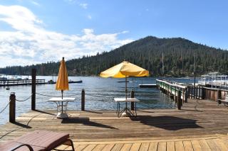 Charming 1927 Lake Front Home - Hargrave - Bass Lake - 3