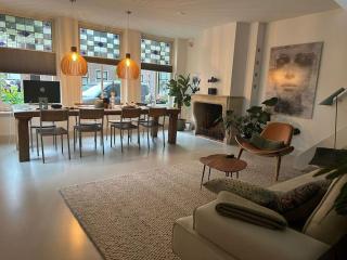 Characteristic and Spacious Home in the Old Town - 9