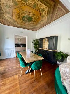 Appartement de luxe avec fresque, hyper centre et parking sûre - 2