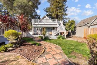 Downtown Napa HOT TUB Retreat - 3 Bed l 2 bath - Napa - 1