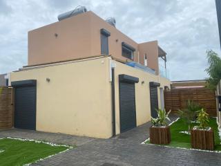 Les Villas Jasmin Standing Piscine Chauffée Jacuzzi 5 Ch 14 Pers - Baie-Mahault - 9