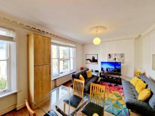 Beautiful Kensington Home 3 Minutes walk to Earl's Court Station - Londra - 8