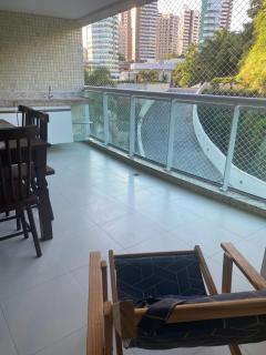 Apartamento amplo e acesso à praia - 9