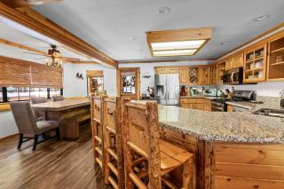 113 - Bullwinkle & Friends Log Cabin Getaway - Meredith Lodging - Big Bear Lake - 3