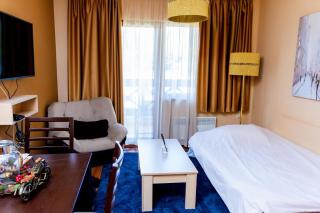 private apartment in a five-star hotel in Bansko - 9
