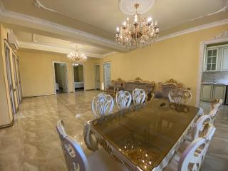 Luxury 5 bedroom Property in the centre - Yerevan - 2