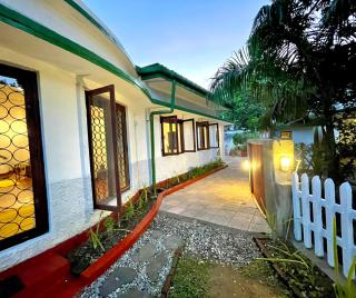 Kandy Boutique Villa by Fortuna Bungalows - 5