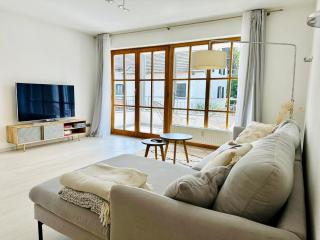 LIKE HOME, cozy apartment, 2 bedrooms, Netflix, 55" TV, balcony, parking, self-check-in - Penzberg - 9