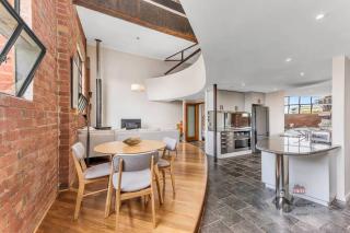 Rooftop warehouse in Fitzroy - 3