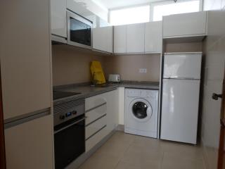 Apartamento com Piscina junto a Praia - Alvor - Alvor - 9