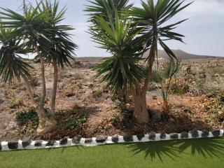 LANZAROTE Casa Volcánica-Anclada sobre la lava del volcán - Montaña Blanca - 2