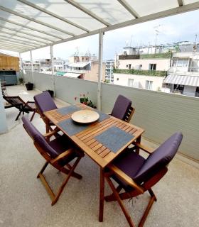 The Terrace Kiss - 0