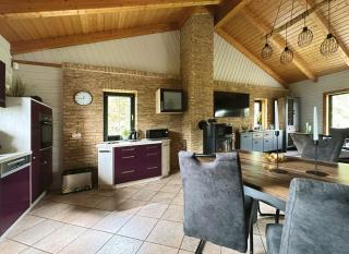 Ferienhaus Am Hang, Sky-Entertainment, DAZN, Carport, alles Barrierefrei - Blankenburg - 5