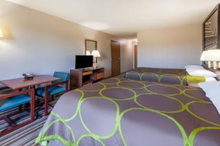 Super 8 by Wyndham La Grange KY - La Grange - 2