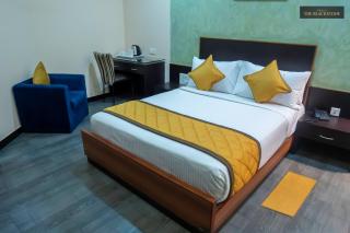 Hotel The Black Stone - Bangalore - 3