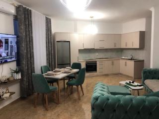Beachfront Apartment with Sea View at Kamelia Building - Durrës - 4